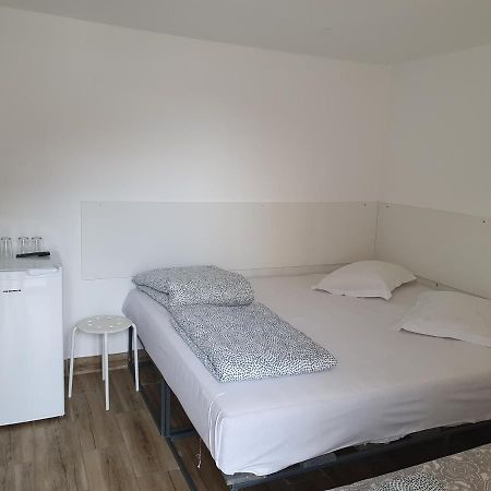 Хостел Nord Poshtel Бухарест Экстерьер фото